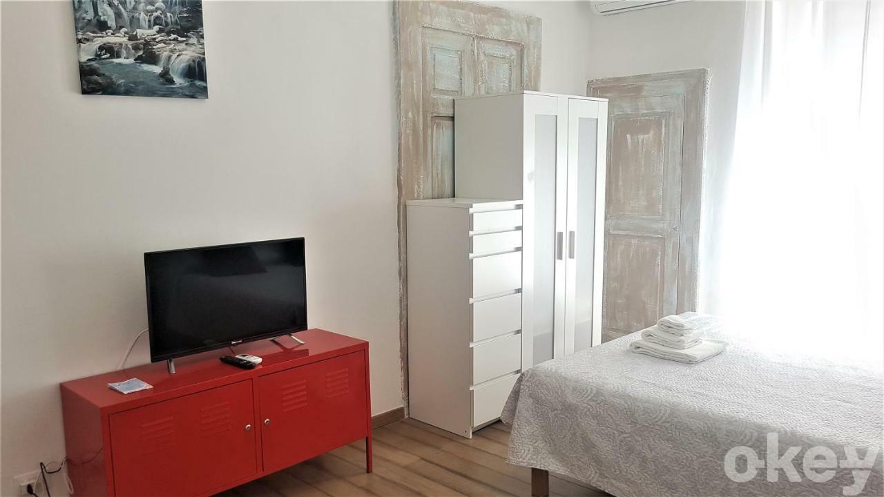 Bari Central Studio - Bari Centro المظهر الخارجي الصورة